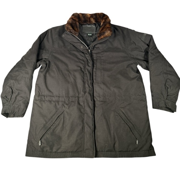 Lauren Winter Jacket w/ Fur Neck Line Sz Medium - Picture 1 of 4